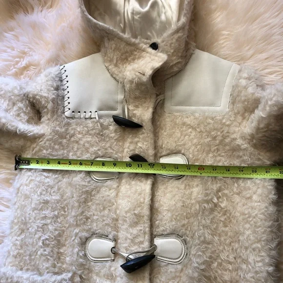 Coach ivory Mohair Faux Fur leather patch duffle coat Zippered M - Picture 11 of 16
